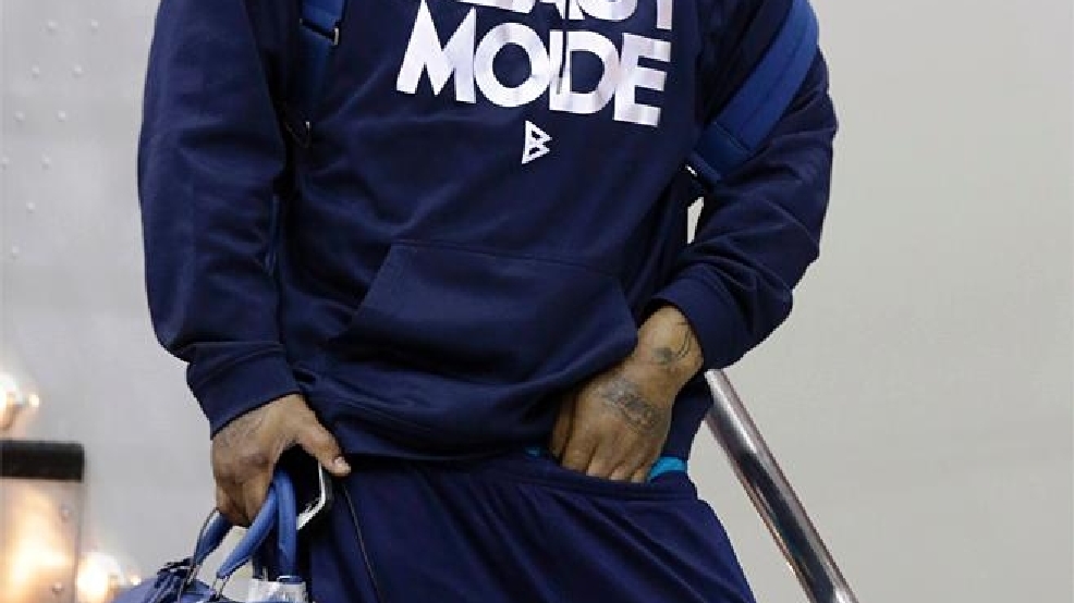 140128_Super_Bowl_Football_x_5.jpg