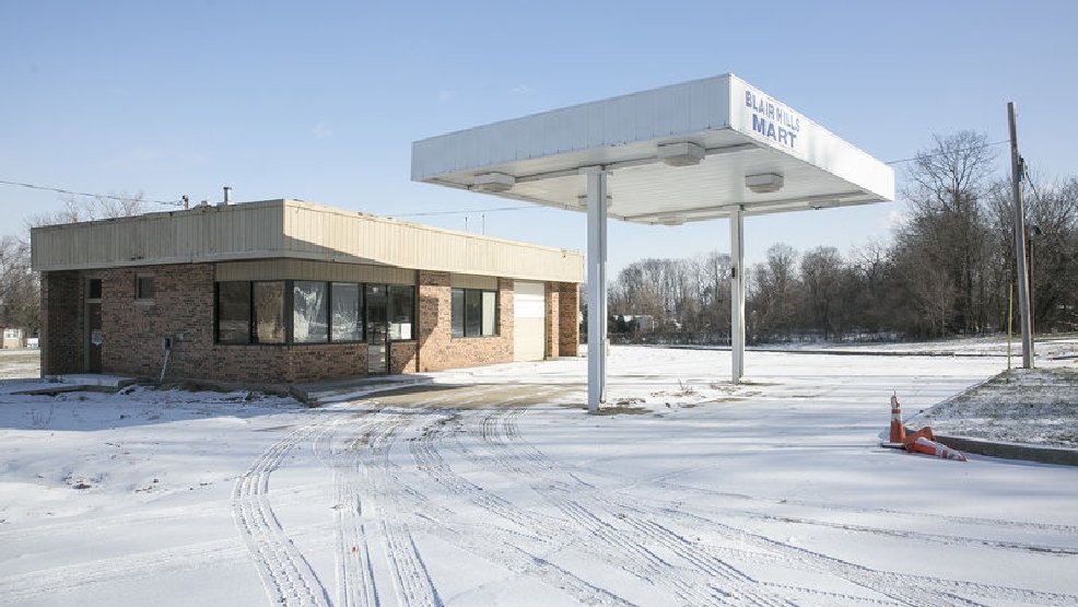 Vacant Blair Hills Mart in Mishawaka could Family Express WSBT