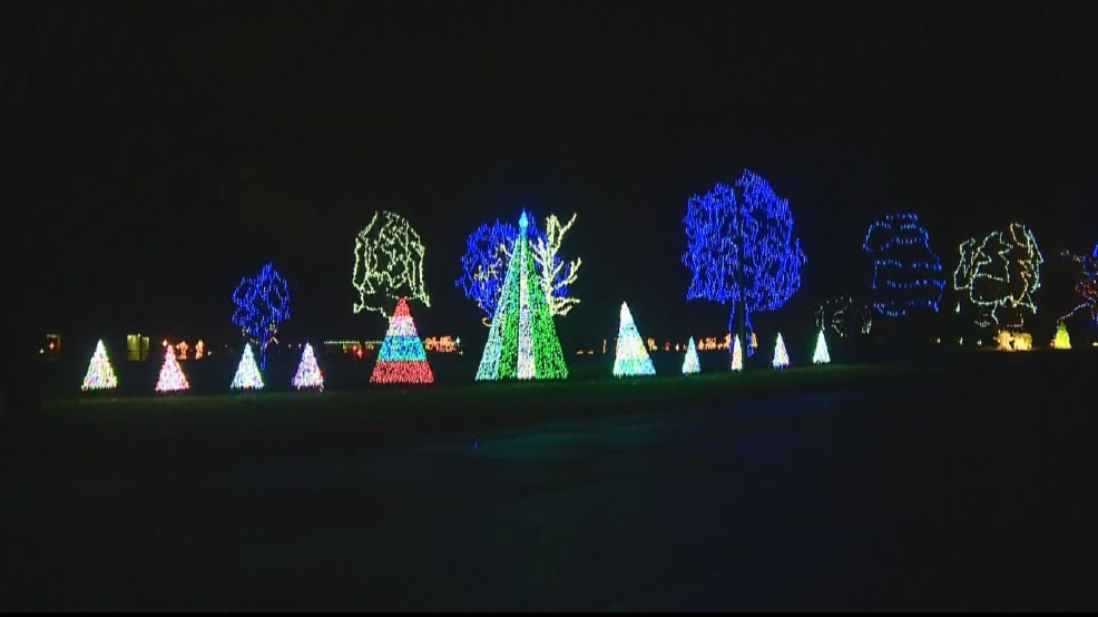 christmas tradition lights up oshkosh wluk christmas tradition lights up oshkosh wluk