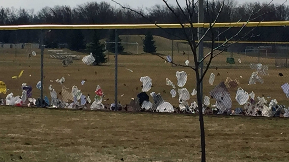 Garbage from landfill blown into neighborhoods WSET