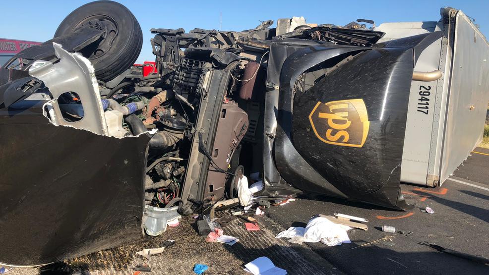 UPS Truck Collides With Dump Truck On I-20 In Sweetwater, Driver ...