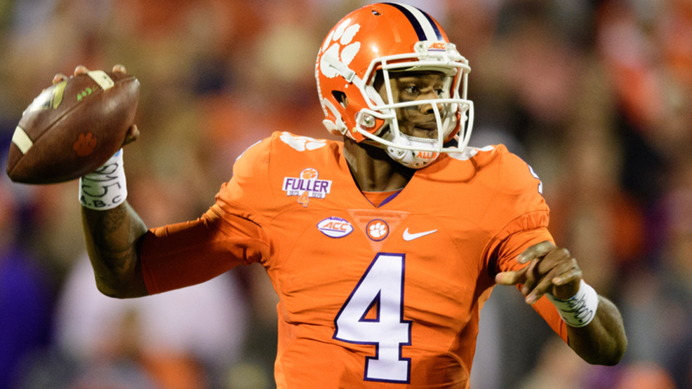 deshaun watson gives jersey deshaun watson gives jersey