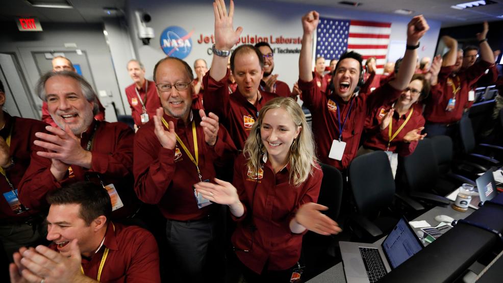 Mars Landing AP18330759257295.jpg