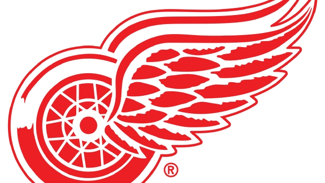 Red Wings Edge Maple Leafs, 3-2
