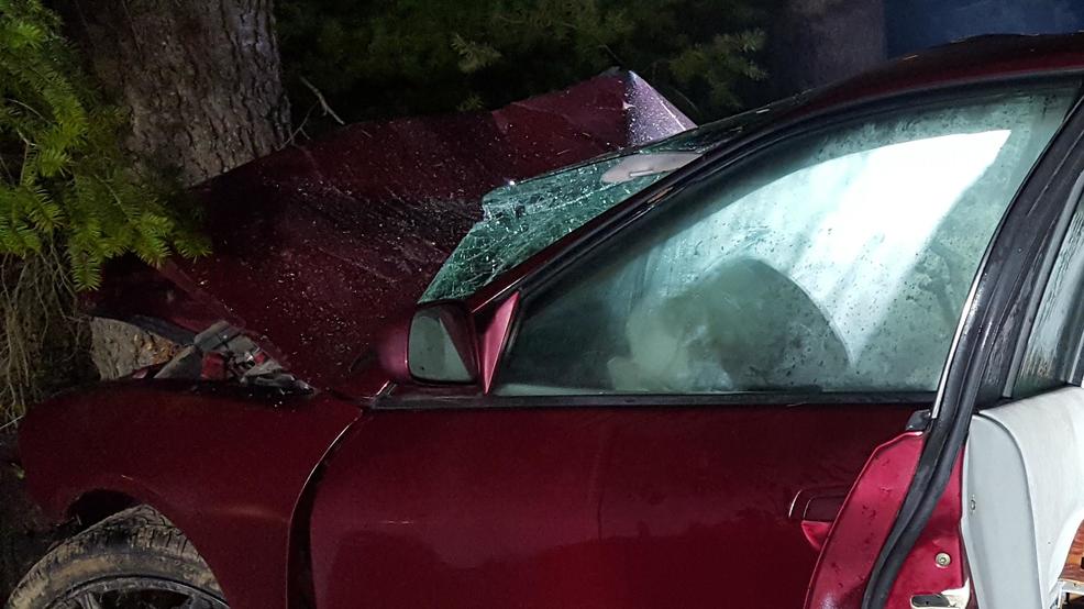 1 dead, 3 injured in crash near Molalla KATU