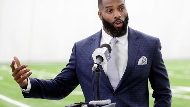 Michael Griffin signs 1-day contract, retires with Titans