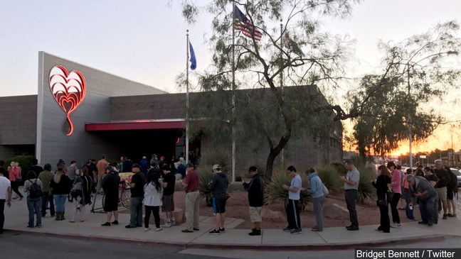 VIDEO: Thousands across the nation donate blood to Las Vegas shooting victims