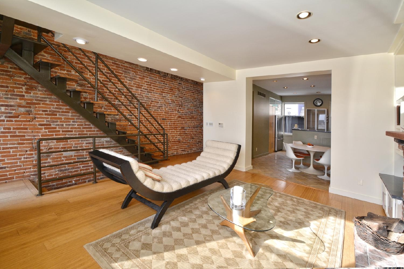 You've Gotta Check The View On This Prospect Hill Home Cincinnati Refined