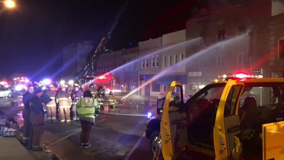Fire crews battle Shores Jewelry store fire WRSP