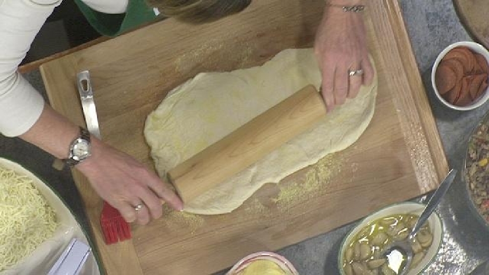 AMNWEASYCALZONE.jpg