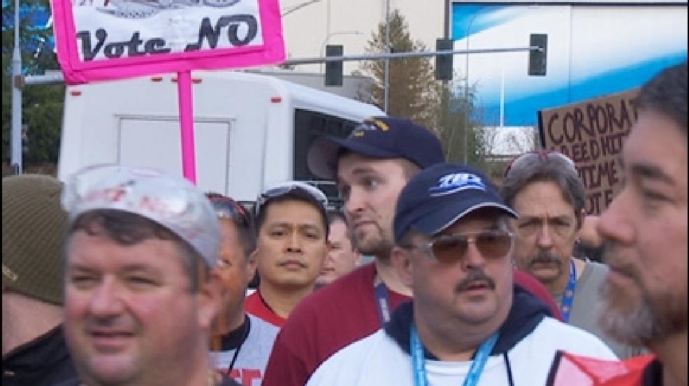 131113_boeing_machinists_405.jpg