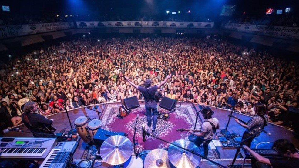 Cowboys Dancehall signs 15year lease to stay in San Antonio WOAI