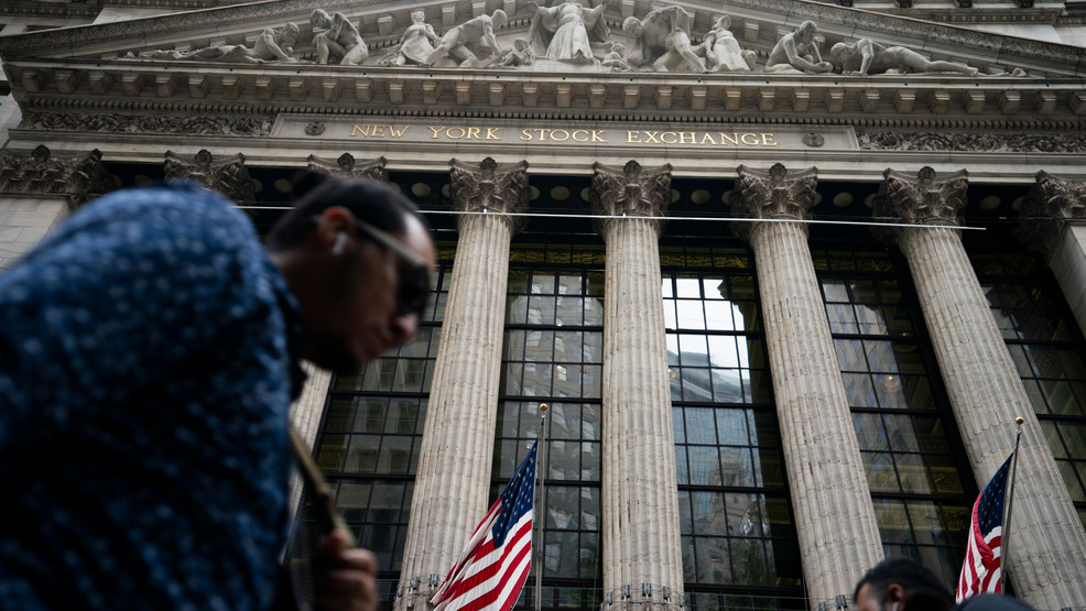 Financial Markets Wall Street AP21277526764656.jpg