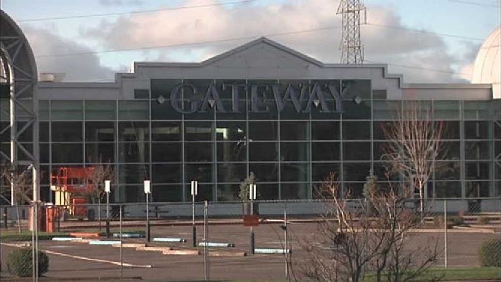 gateway mall petco
