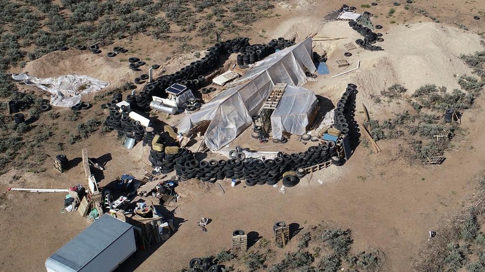 5 Suspects From New Mexico Compound Plead Not Guilty To Terror Counts Wset