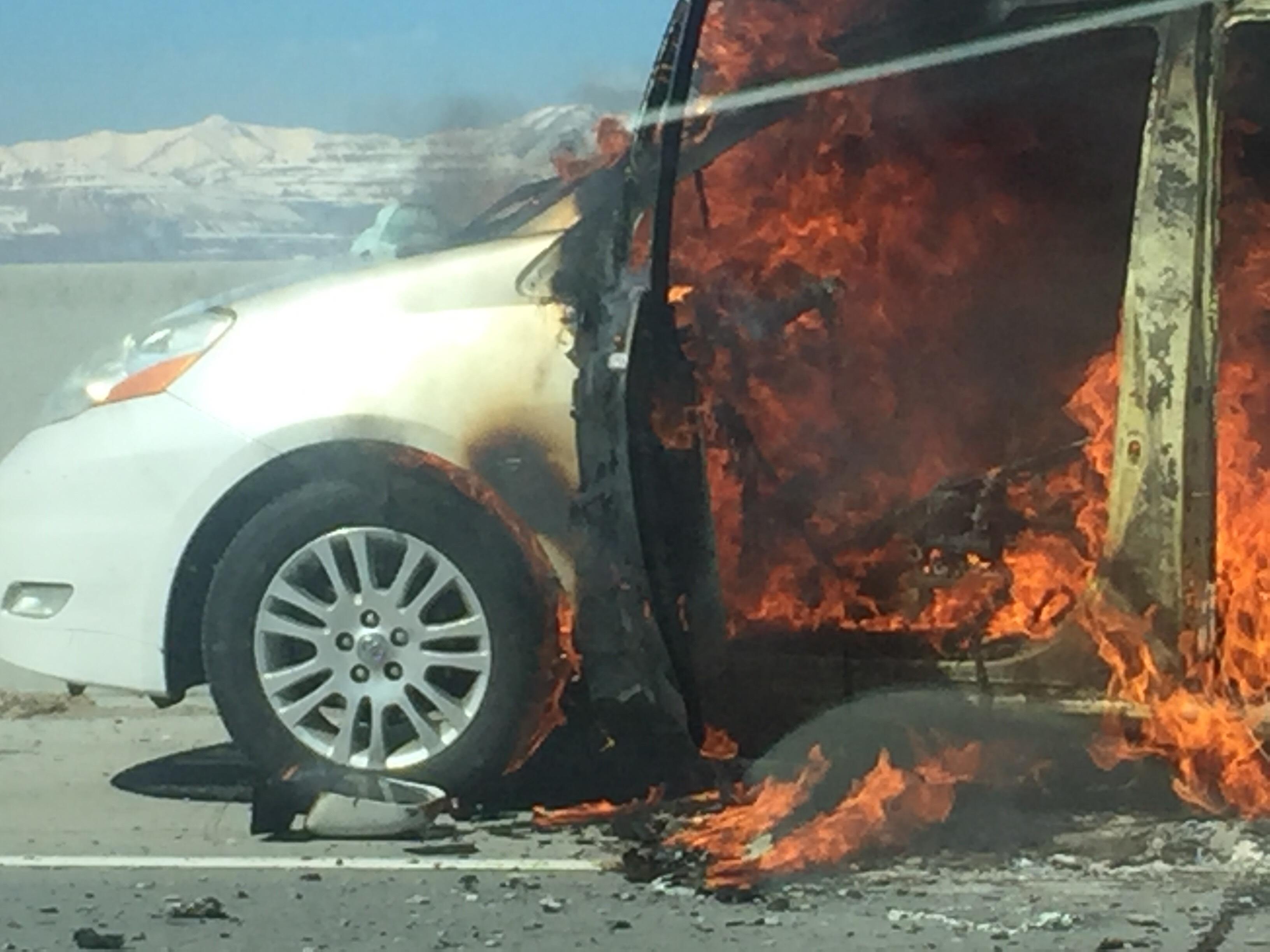 Person Seriously Injured From Car Fire On I 15 Southbound Near Point Of person-seriously-injured-from-car-fire-on-i-15-southbound-near-point-of